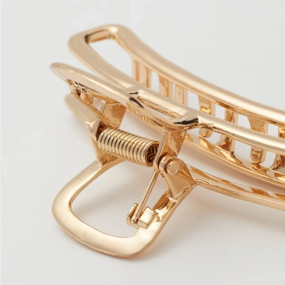 H&M Metal Hair claw | NWOT - Picture 3 of 5